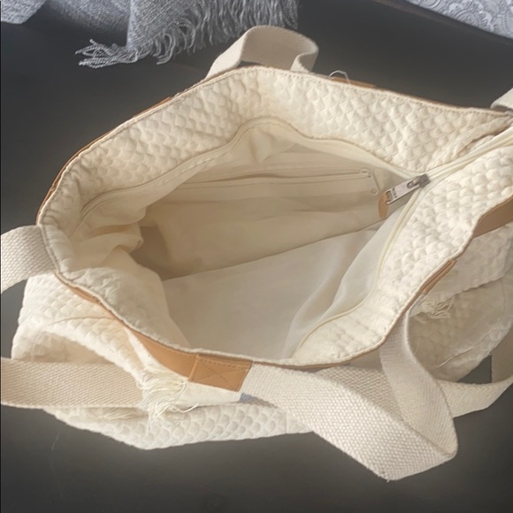 Roxy hobo style bag - Picture 3 of 4